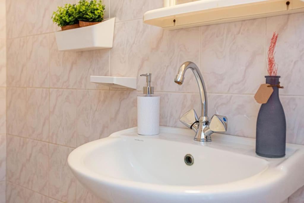 Blue Maraci 2 - Sea View, Kitchen, Access * Himara
