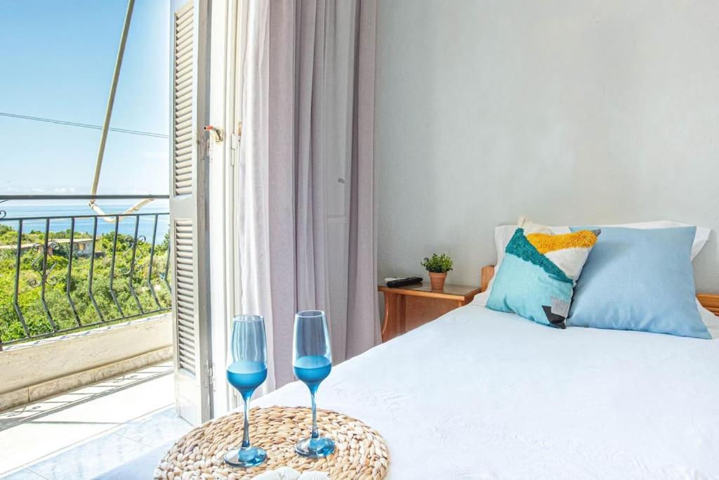 Blue Maraci 2 - Sea View, Kitchen, Access Apartament